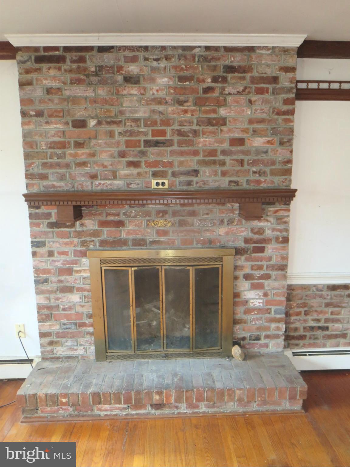 27730 Glebe Road Easton, MD 21601 - Photo 12 of 21 Living Room