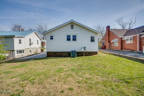 $199,900 | 907 Hopson Street, Johnson City, TN 37601