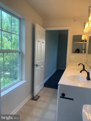 $2,600 | 13066 Marcey Creek Road, Unit 13066, Herndon, VA 20171