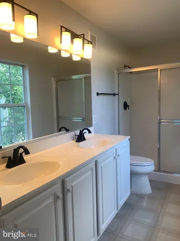 $2,600 | 13066 Marcey Creek Road, Unit 13066, Herndon, VA 20171