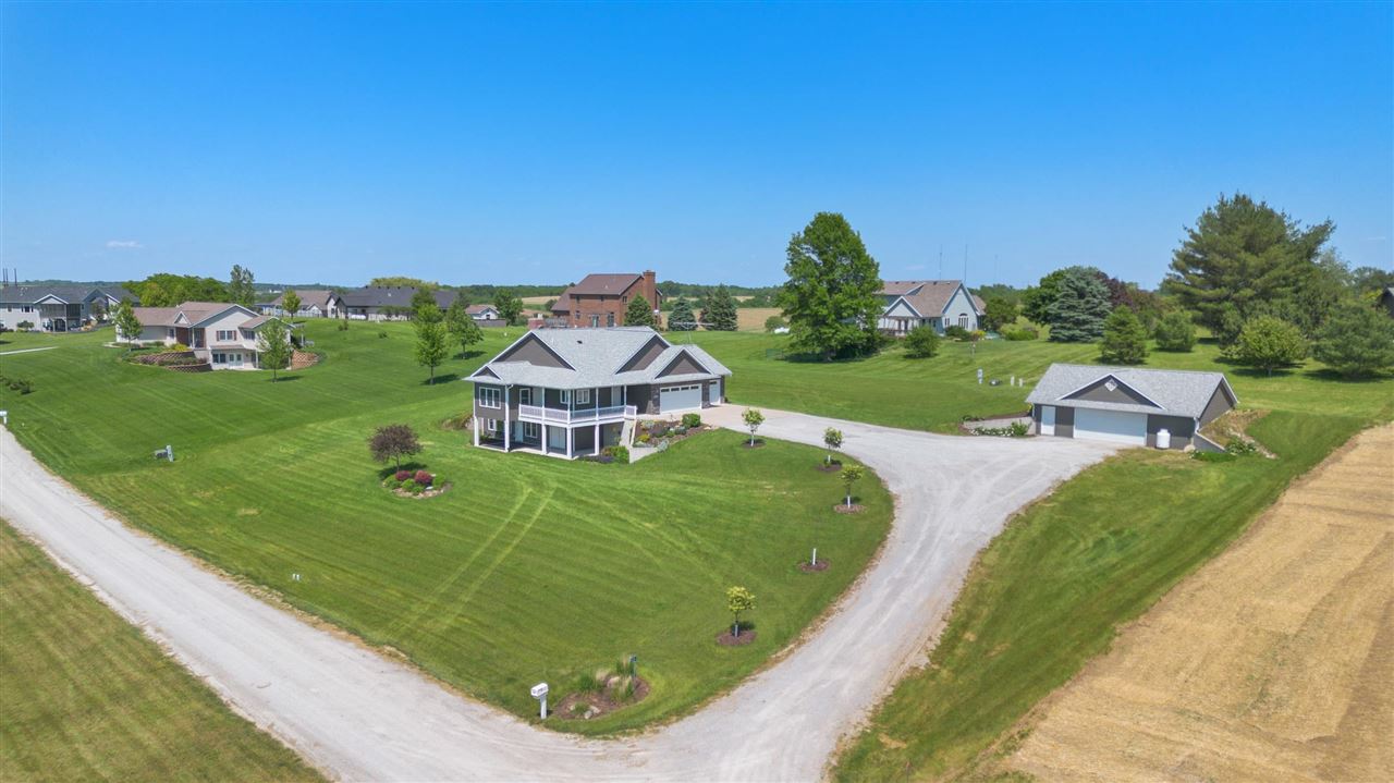 4924 Walnut Road Southwest Kalona, IA 52247 - Photo 1 of 56 Gallery Image 1