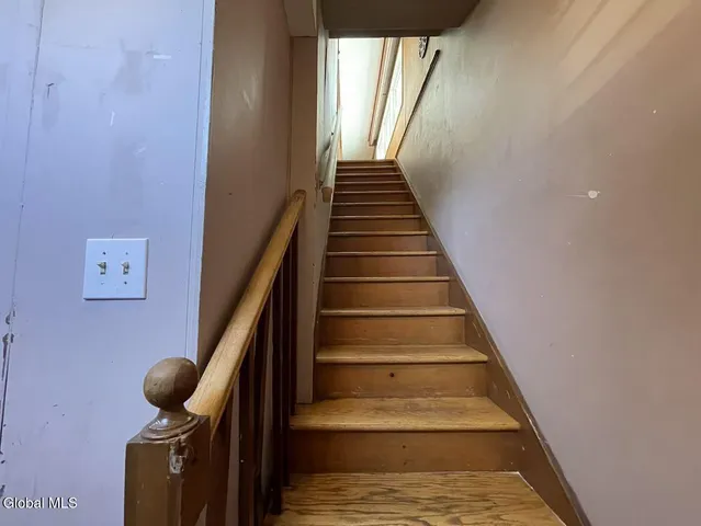 $1,300 | 1725 Union Street, Schenectady, NY 12309