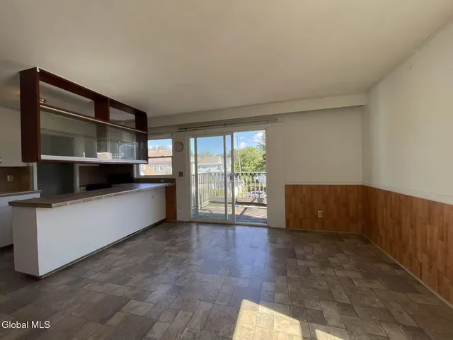 $1,300 | 1725 Union Street, Schenectady, NY 12309