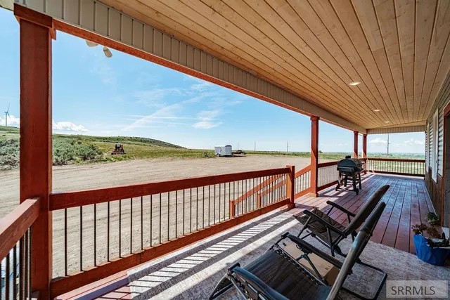 $1,100,000 | 1287 East 1090 North, Shelley, ID 83274