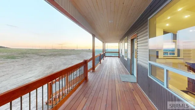 $1,100,000 | 1287 East 1090 North, Shelley, ID 83274