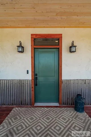 $1,100,000 | 1287 East 1090 North, Shelley, ID 83274