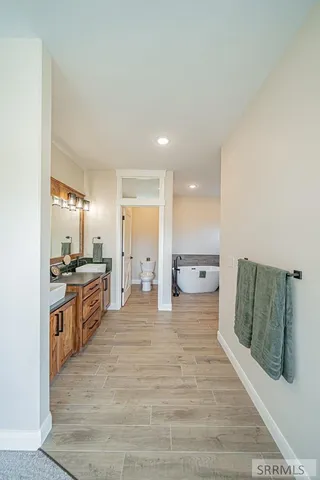 $1,100,000 | 1287 East 1090 North, Shelley, ID 83274