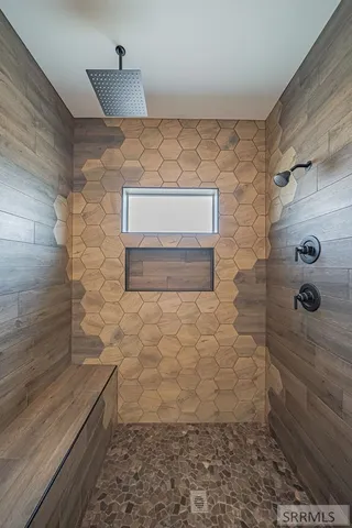 $1,100,000 | 1287 East 1090 North, Shelley, ID 83274