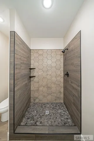 $1,100,000 | 1287 East 1090 North, Shelley, ID 83274