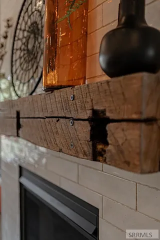 $1,100,000 | 1287 East 1090 North, Shelley, ID 83274