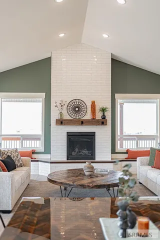 $1,100,000 | 1287 East 1090 North, Shelley, ID 83274