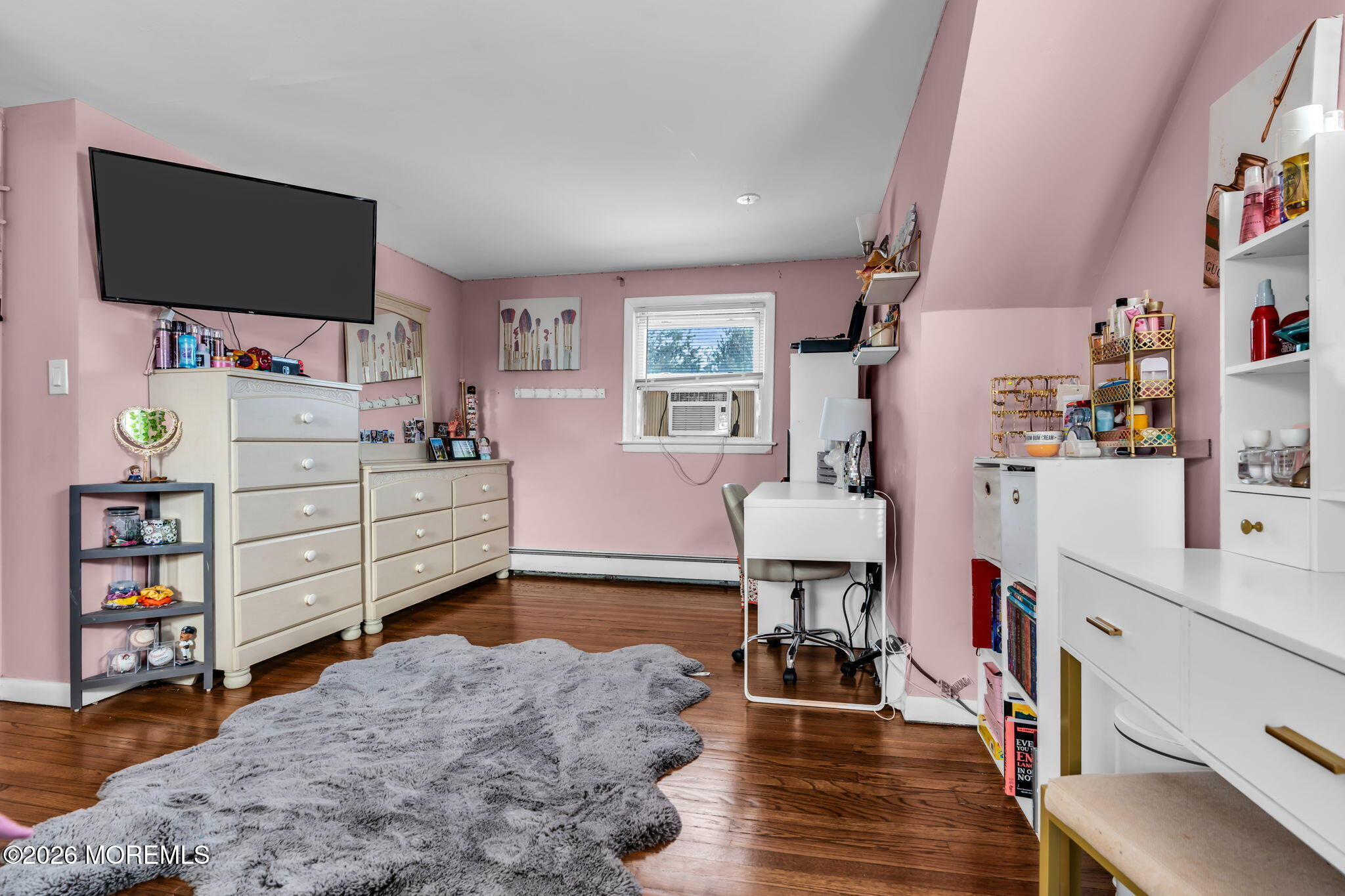 368 Sweetbriar Street Keyport, NJ 07735 - Photo 13 of 23 25-web-or-mls-DSC08102