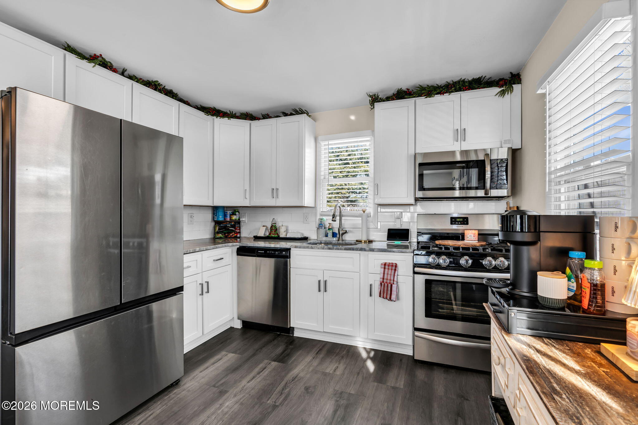 368 Sweetbriar Street Keyport, NJ 07735 - Photo 18 of 23 15-web-or-mls-DSC08042