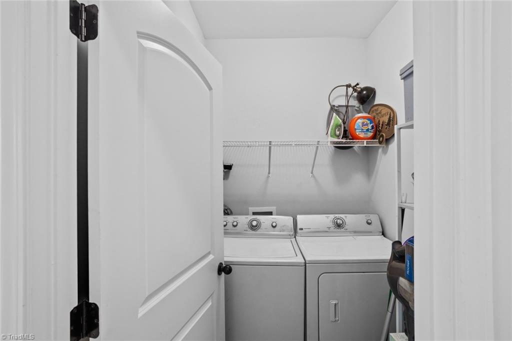 418 Davie Academy Road Mocksville, NC 27028 - Photo 21 of 39 Laundry room