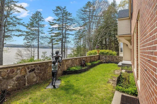 $3,750,000 | 58 Shore Drive, Laconia, NH 03246