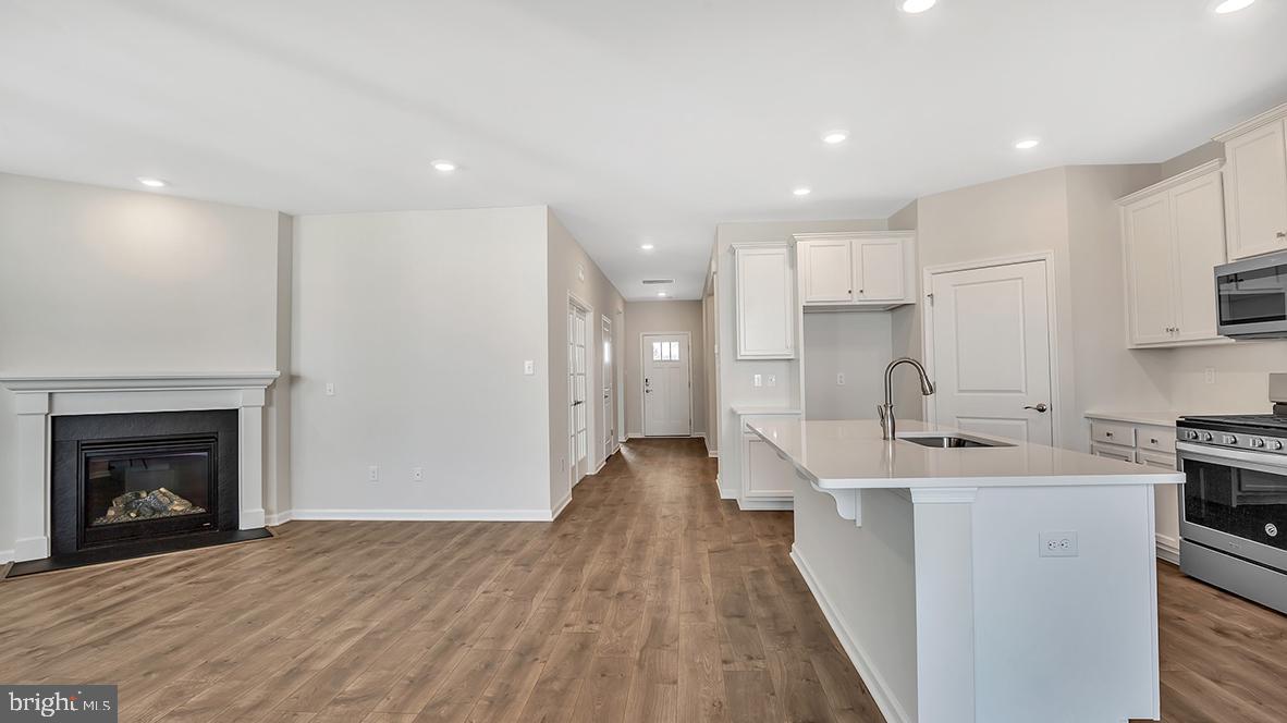 33 Walton Way Delanco, NJ 08075 - Photo 8 of 29