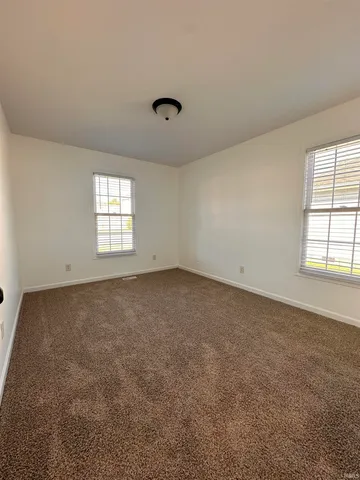 $2,100 | 8477 Countrywood Court, Newburgh, IN 47630