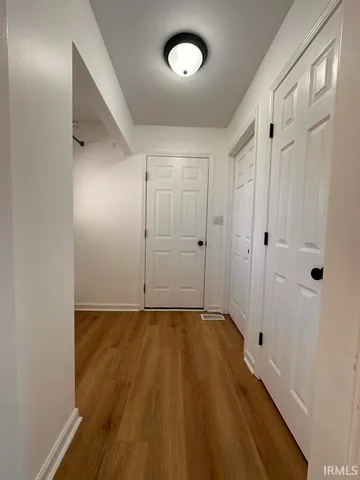 $2,100 | 8477 Countrywood Court, Newburgh, IN 47630