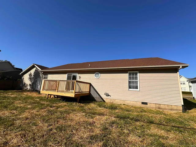 $2,100 | 8477 Countrywood Court, Newburgh, IN 47630