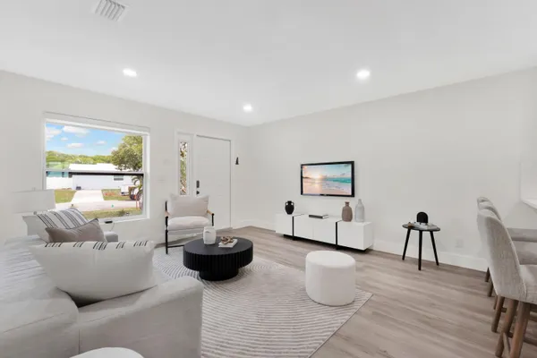 $439,000 | 1115 Stillwater Drive, Jupiter, FL 33458