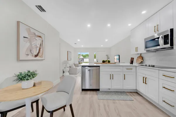 $439,000 | 1115 Stillwater Drive, Jupiter, FL 33458