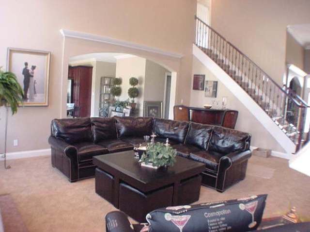 23 Sapphire Point, Unit 4 Morton, IL 61550 - Photo 2 of 8