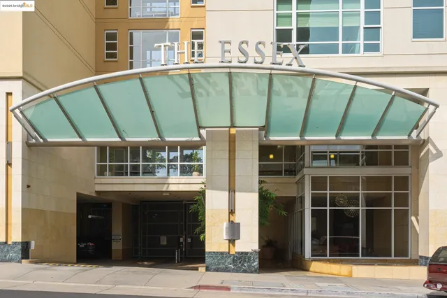 $719,000 | 1 Lakeside Drive, Unit 1010, Oakland, CA 94612