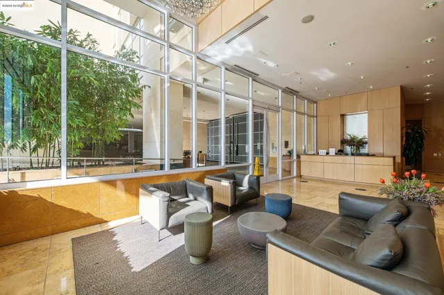 $719,000 | 1 Lakeside Drive, Unit 1010, Oakland, CA 94612