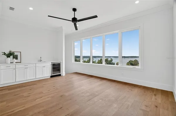 $1,995,000 | 576 Casey Loop Mount, Mount Dora, FL 32757