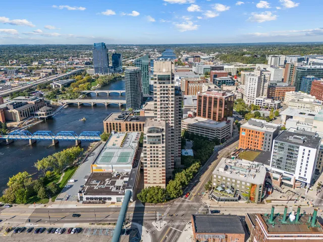 $390,000 | 127 Campau Avenue Northwest, Unit 1714, Grand Rapids, MI 49503