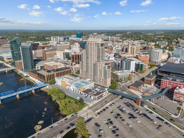 $390,000 | 127 Campau Avenue Northwest, Unit 1714, Grand Rapids, MI 49503