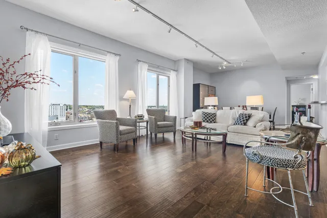 $390,000 | 127 Campau Avenue Northwest, Unit 1714, Grand Rapids, MI 49503