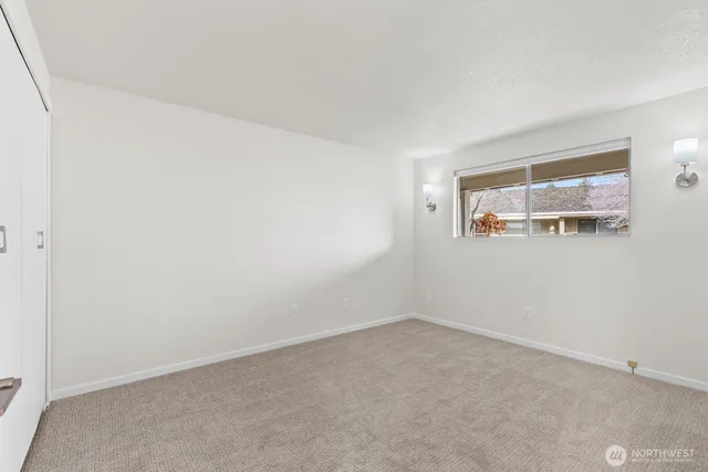 $325,000 | 611 North 50th Avenue, Unit 14, Yakima, WA 98908