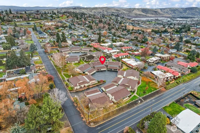 $325,000 | 611 North 50th Avenue, Unit 14, Yakima, WA 98908