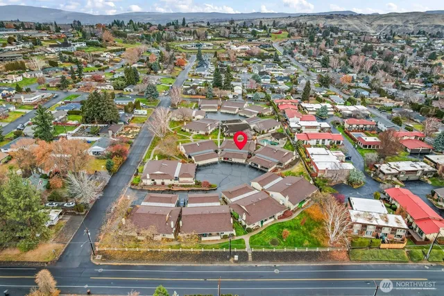 $325,000 | 611 North 50th Avenue, Unit 14, Yakima, WA 98908