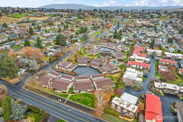 $325,000 | 611 North 50th Avenue, Unit 14, Yakima, WA 98908