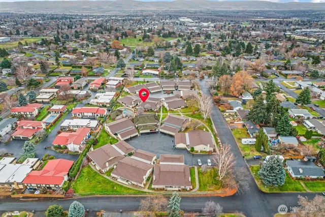 $325,000 | 611 North 50th Avenue, Unit 14, Yakima, WA 98908