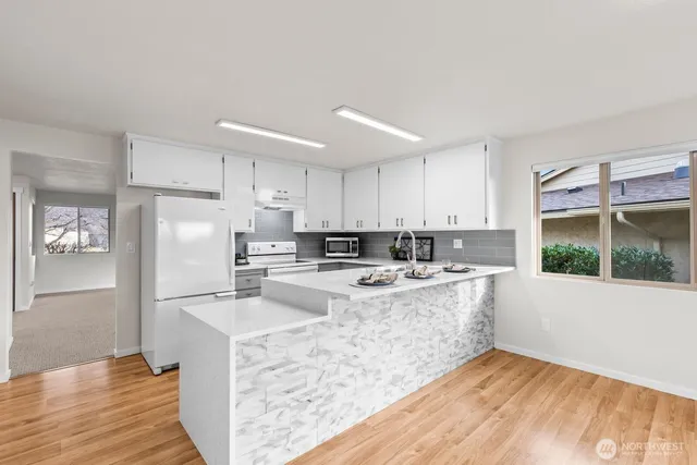 $325,000 | 611 North 50th Avenue, Unit 14, Yakima, WA 98908