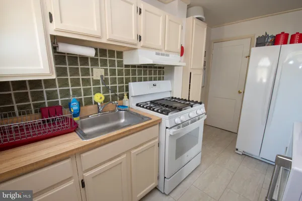 $290,000 | 111 West Ridley Avenue, Norwood, PA 19074