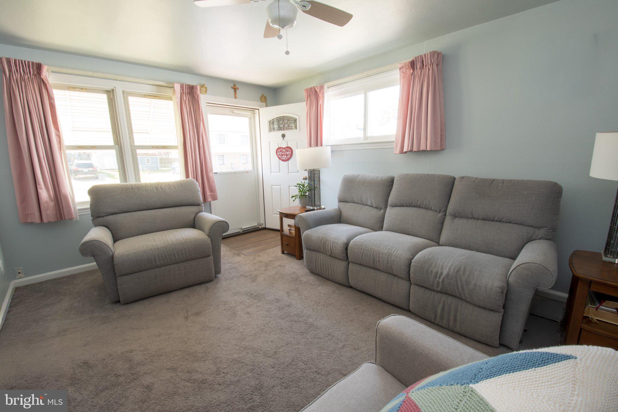111 West Ridley Avenue Norwood, PA 19074 - Photo 5 of 34 Cozy living space with natural light.