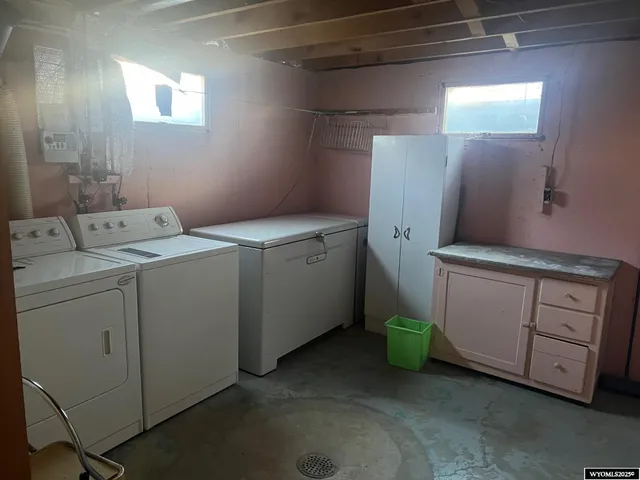 $219,500 | 193 Los Altos Drive, Rawlins, WY 82301