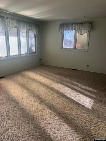 $219,500 | 193 Los Altos Drive, Rawlins, WY 82301