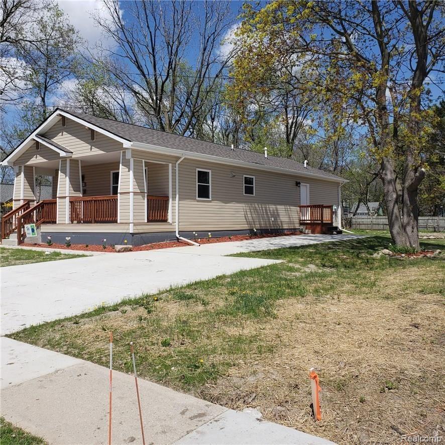 161 Dickenson Street Romeo, MI 48065 - Photo 15 of 19 side view