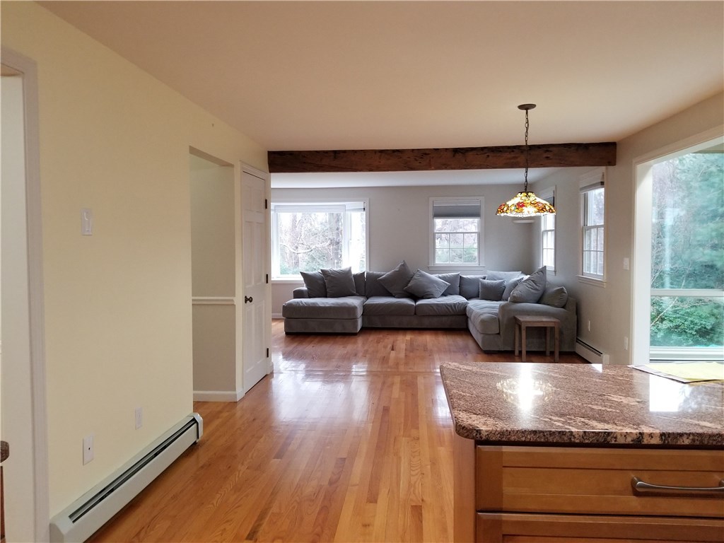 75 Taylor Road Portsmouth, RI 02871 - Photo 10 of 38