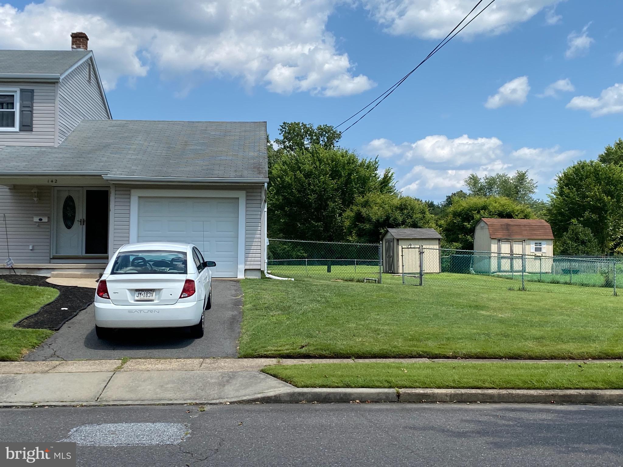 142 Lafayette Road Beverly, NJ 08010 - Photo 2 of 30