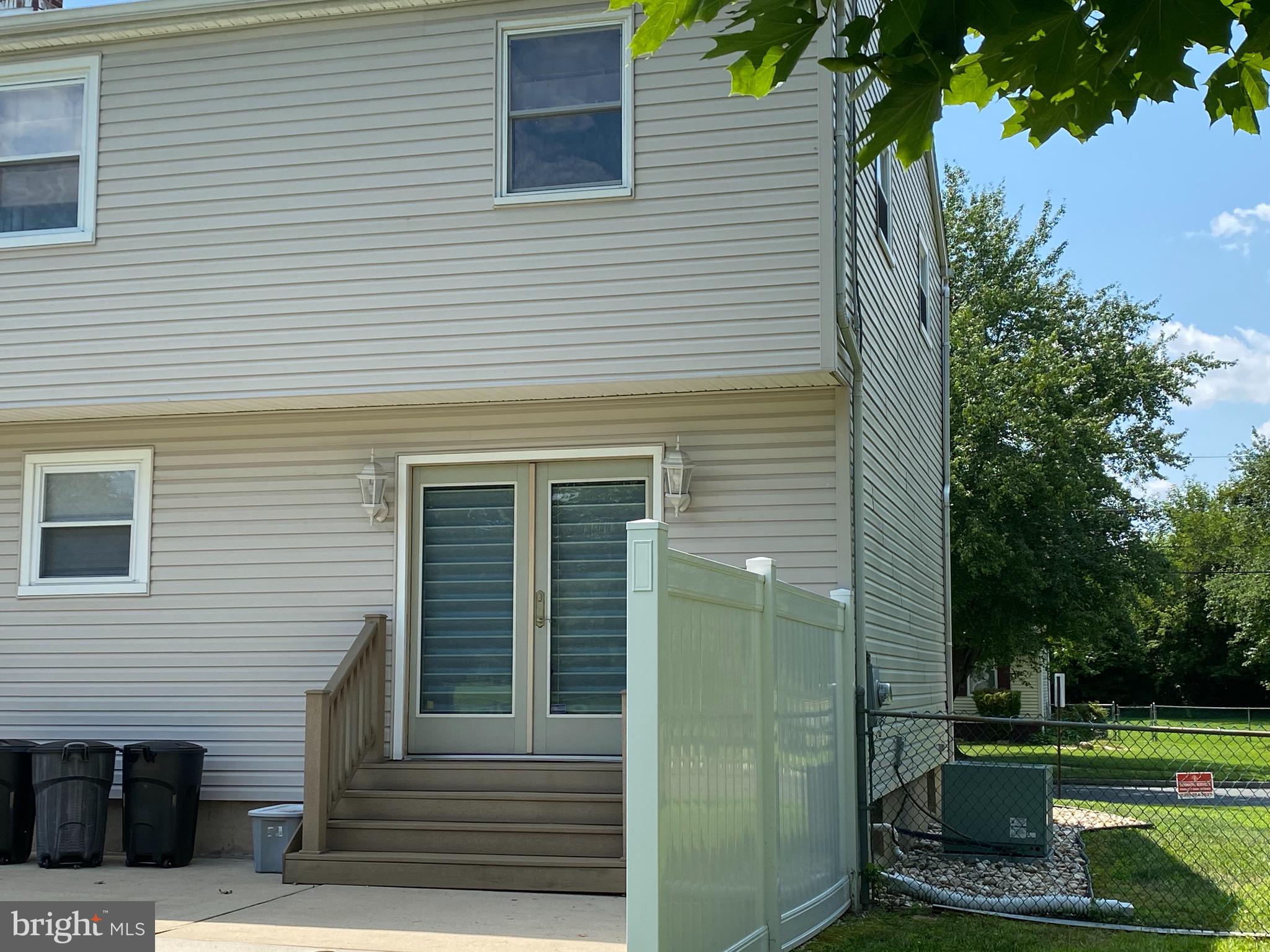 142 Lafayette Road Beverly, NJ 08010 - Photo 7 of 30