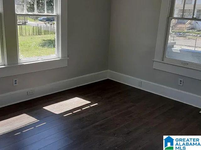 829 28th Street Southwest Birmingham, AL 35211 - Photo 3 of 7