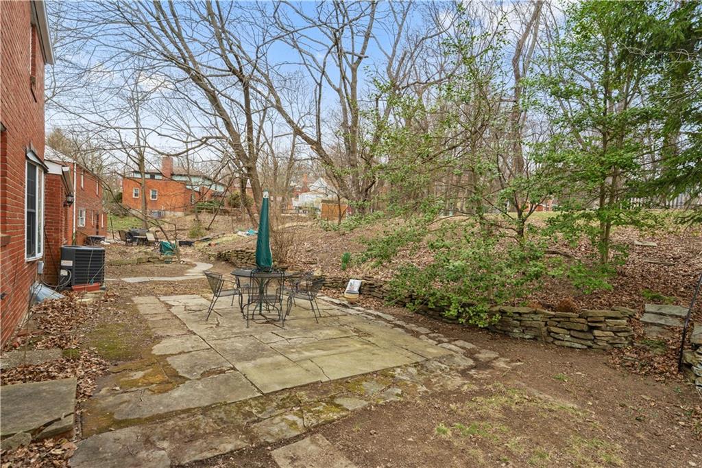 116 Virginia Road Pittsburgh, PA 15237 - Photo 24 of 29 a view of outdoor space with garden