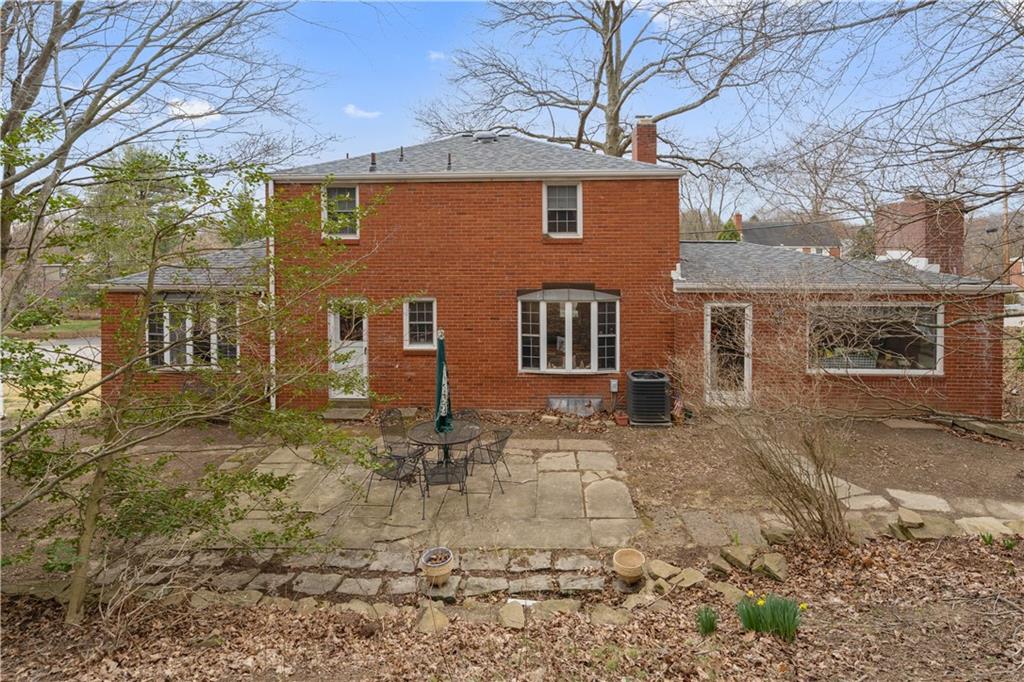116 Virginia Road Pittsburgh, PA 15237 - Photo 27 of 29 a view of a house with a yard