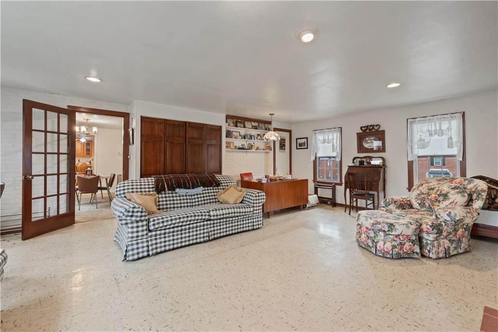 116 Virginia Road Pittsburgh, PA 15237 - Photo 8 of 29